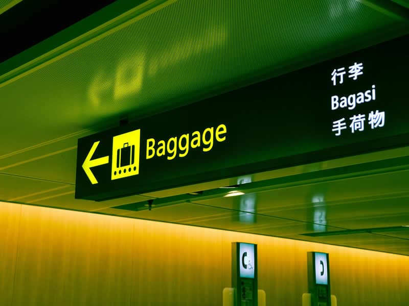 Airport ad APT-CM-057 in Yaoundé